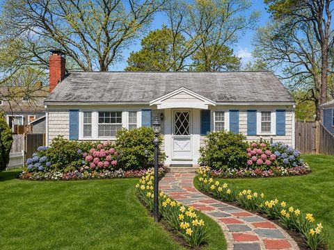 Photo of 9 Mayflower Rd, Yarmouth, MA 02673 (MLS # 73509748)