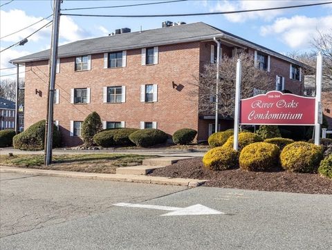 360 Neponset Street 702 Canton MA 02021