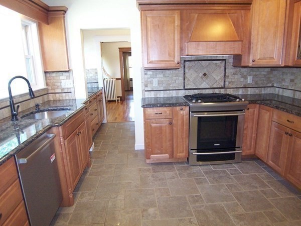 11 Burch Street #11, Arlington, MA Photo #9