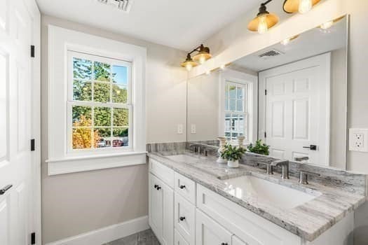 201 Elm St, Amesbury, MA, 201 Elm St, Amesbury, MA Photo #19