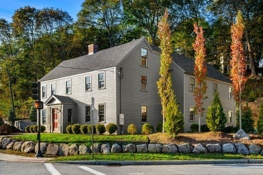 201 Elm St, Amesbury, MA, 201 Elm St, Amesbury, MA Photo #1