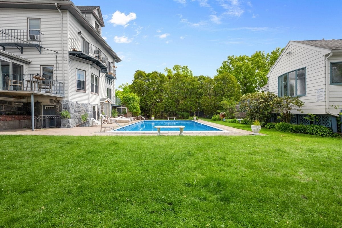 15 S Fairview St #3, Boston, MA, 15 S Fairview St #3, Boston, MA Photo #38