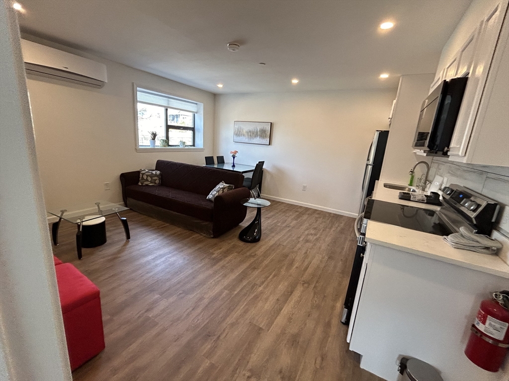 64 Salem Street #2-01, Medford, MA Photo #5