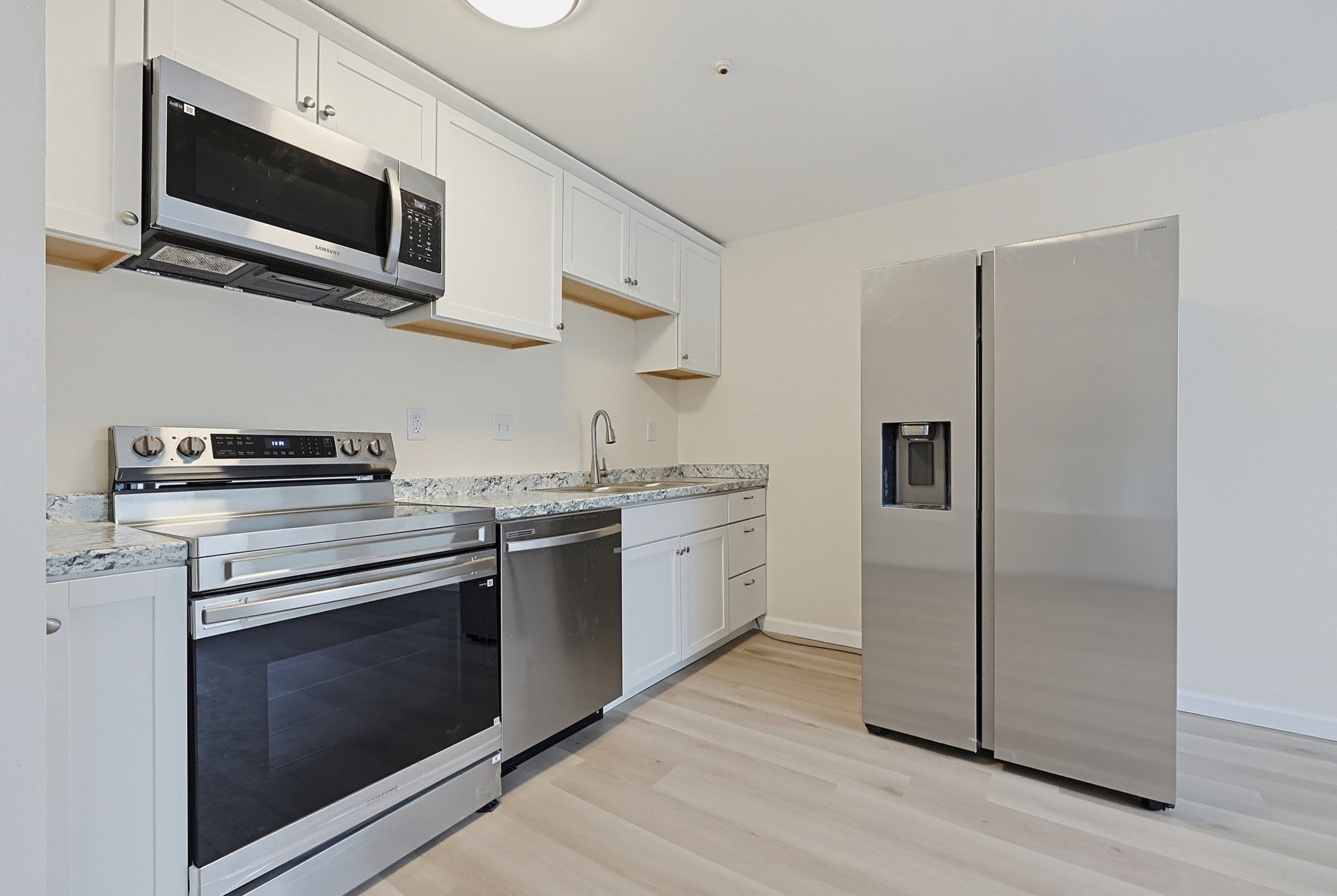 75-77 Colonel Bell Dr #9, Brockton, MA Photo #6