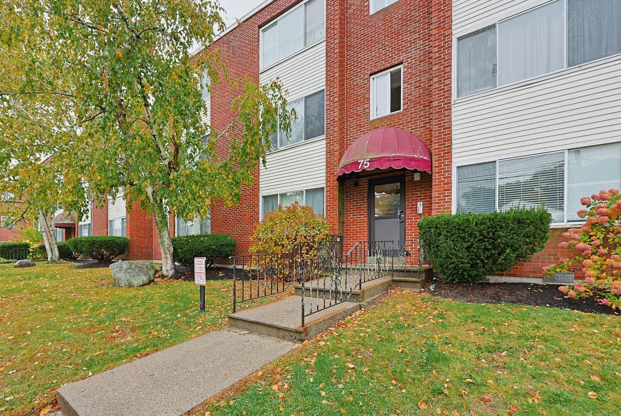 75-77 Colonel Bell Dr #9, Brockton, MA Photo #38