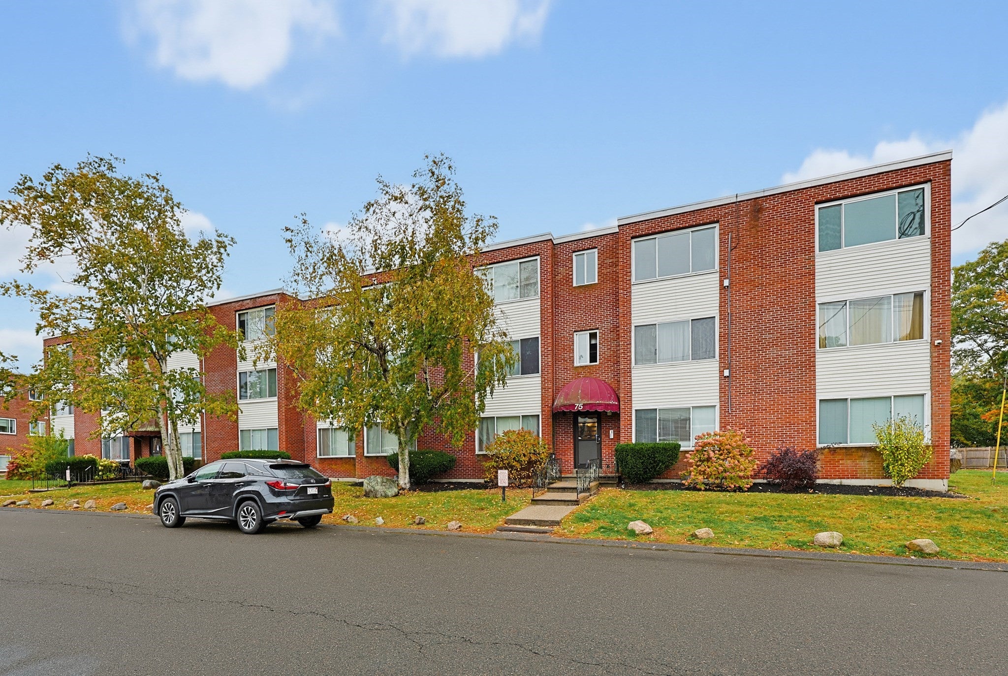 75-77 Colonel Bell Dr #9, Brockton, MA Photo #41