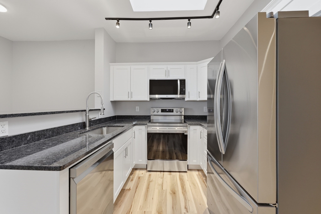 178 Lincoln Street #A15, Worcester, MA, 178 Lincoln Street #A15, Worcester, MA Photo #10