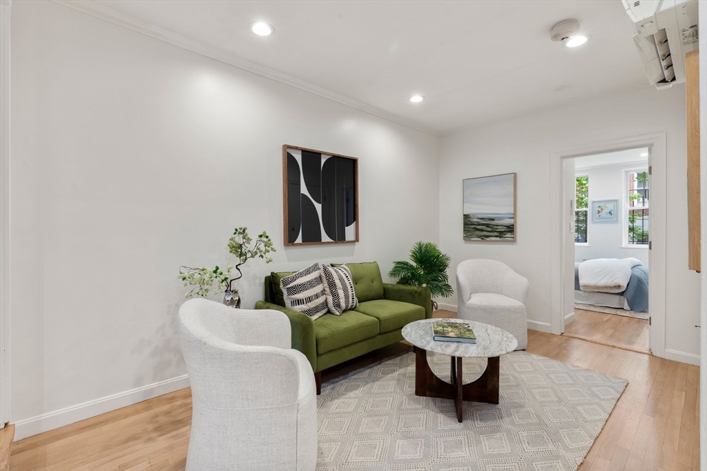 9 Hancock St 2