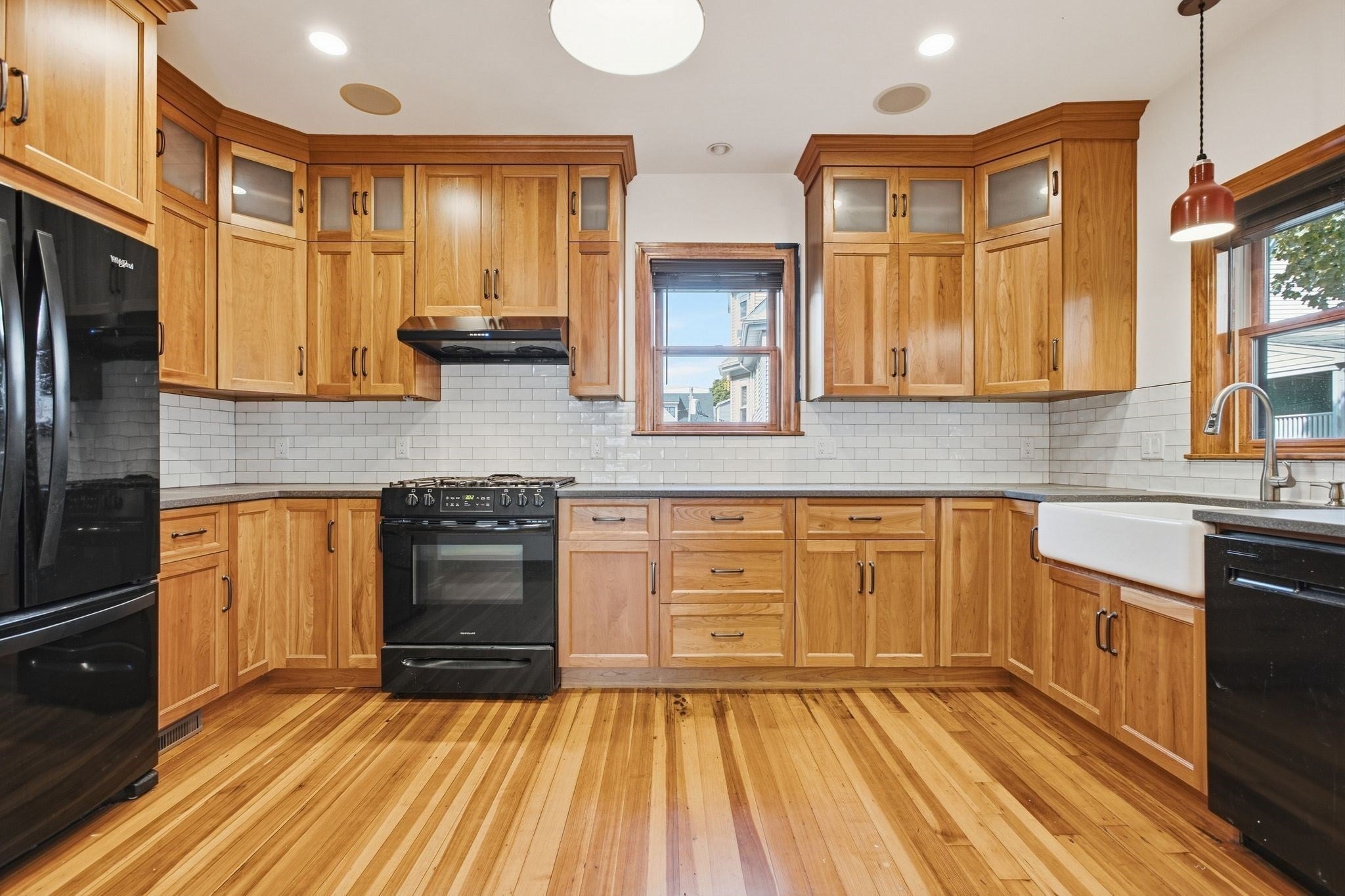 49 Electric Ave #1, Somerville, MA, 49 Electric Ave #1, Somerville, MA Photo #2
