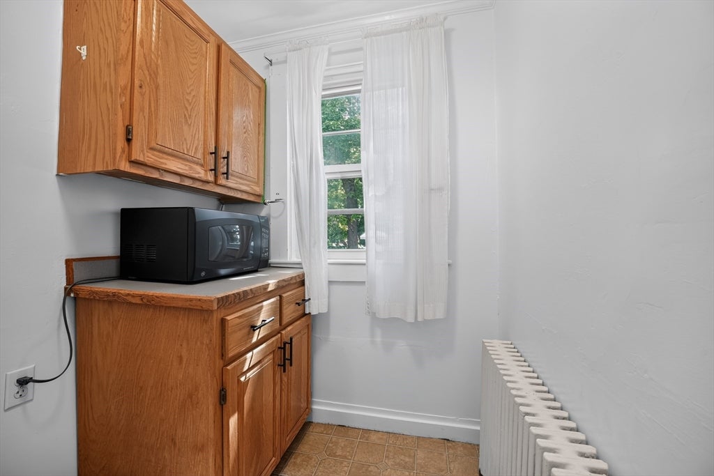 207 N Central St, East Bridgewater, MA, 207 N Central St, East Bridgewater, MA Photo #24