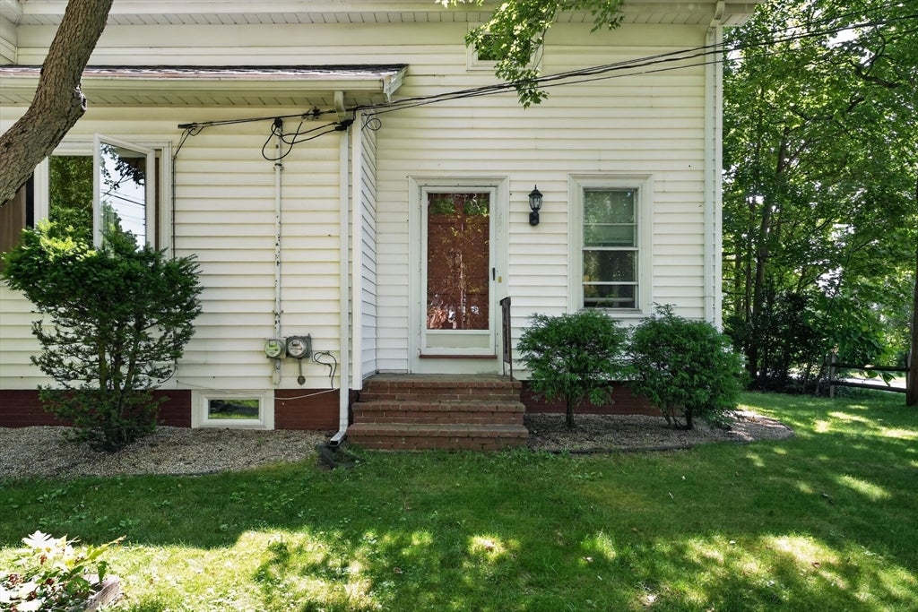 207 N Central St, East Bridgewater, MA, 207 N Central St, East Bridgewater, MA Photo #10