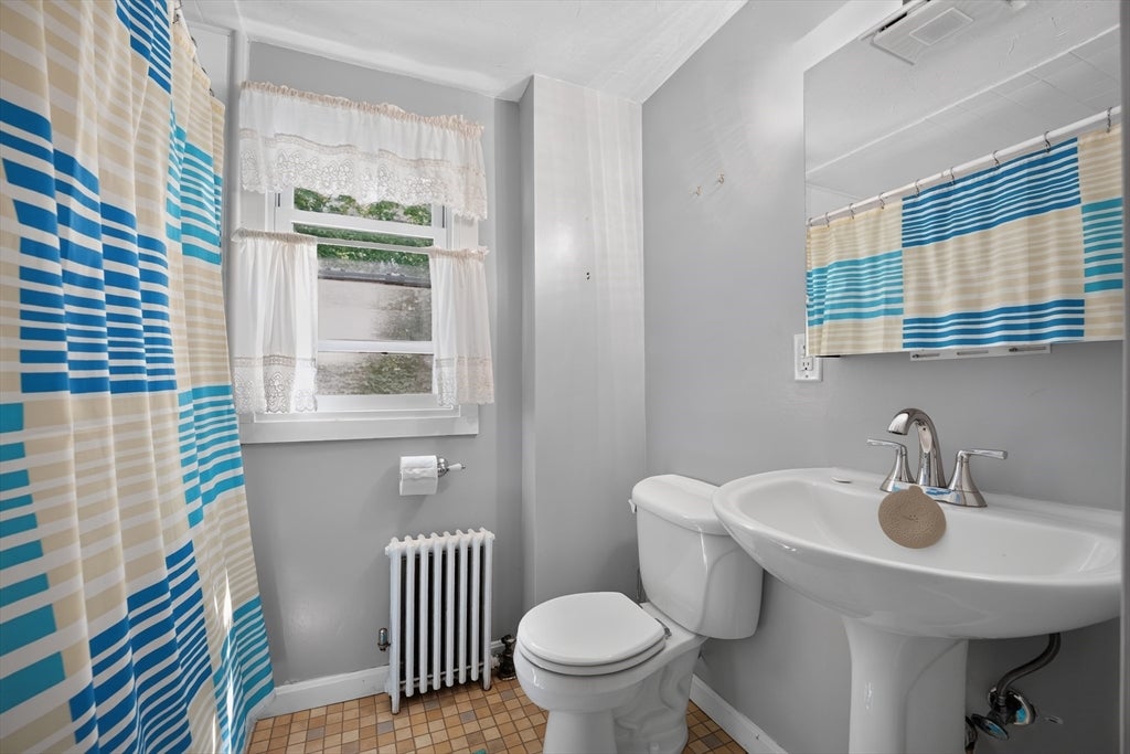 207 N Central St, East Bridgewater, MA, 207 N Central St, East Bridgewater, MA Photo #32