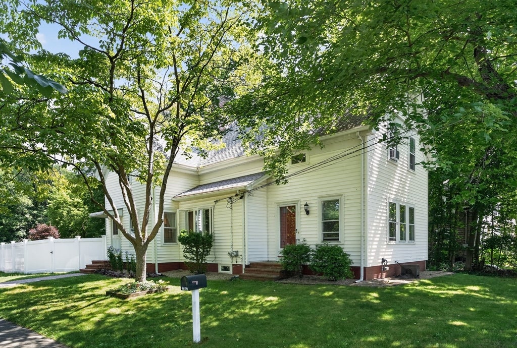 207 N Central St, East Bridgewater, MA, 207 N Central St, East Bridgewater, MA Photo #9