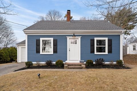 74 Magnolia St Braintree MA 02184