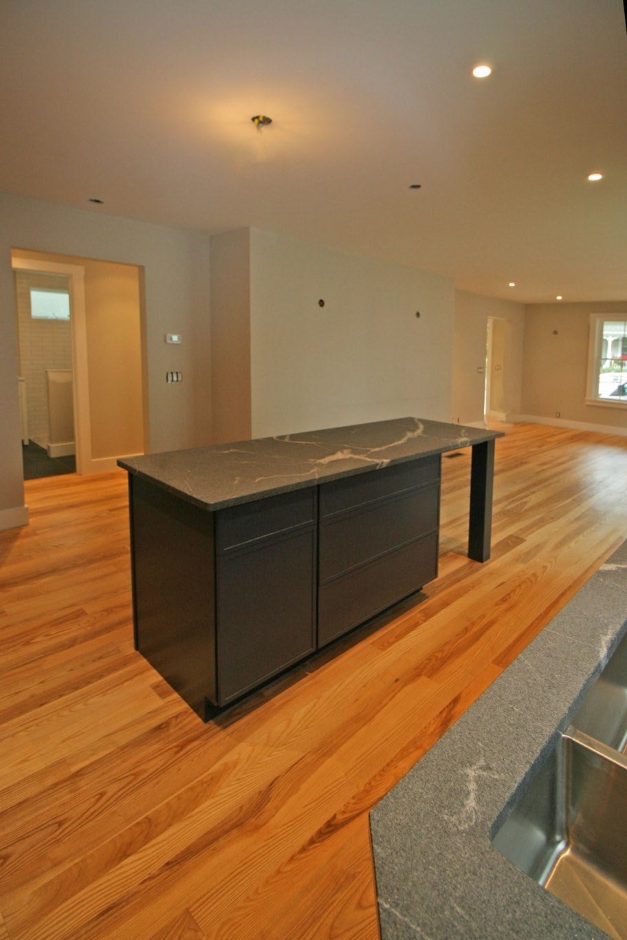28 Northern Ave #Up, Northampton, MA Photo #14