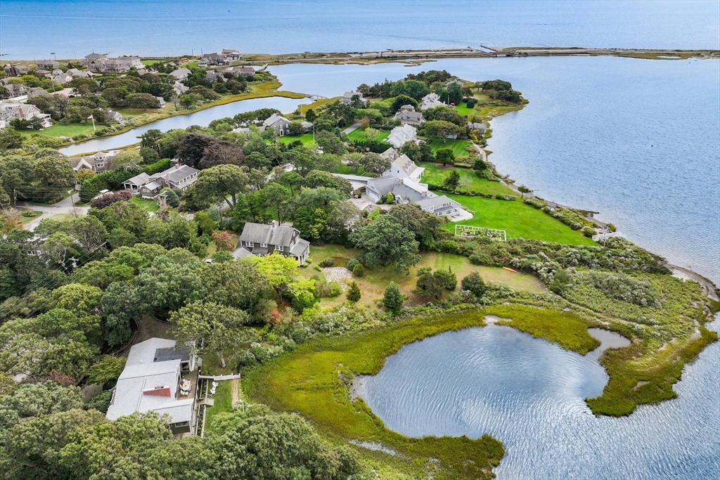 55 Bournes Pond Rd