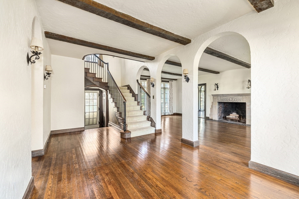 1247 Highland Avenue