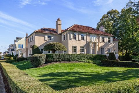 1247 Highland Avenue Fall River MA 02720