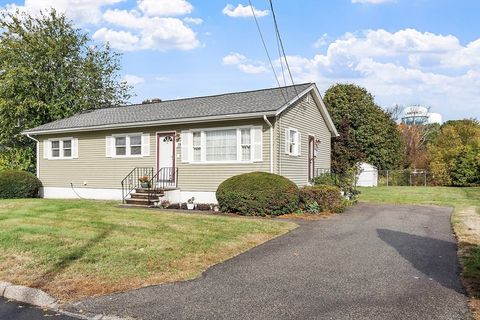 19 Lisa Lane Lawrence MA 01843