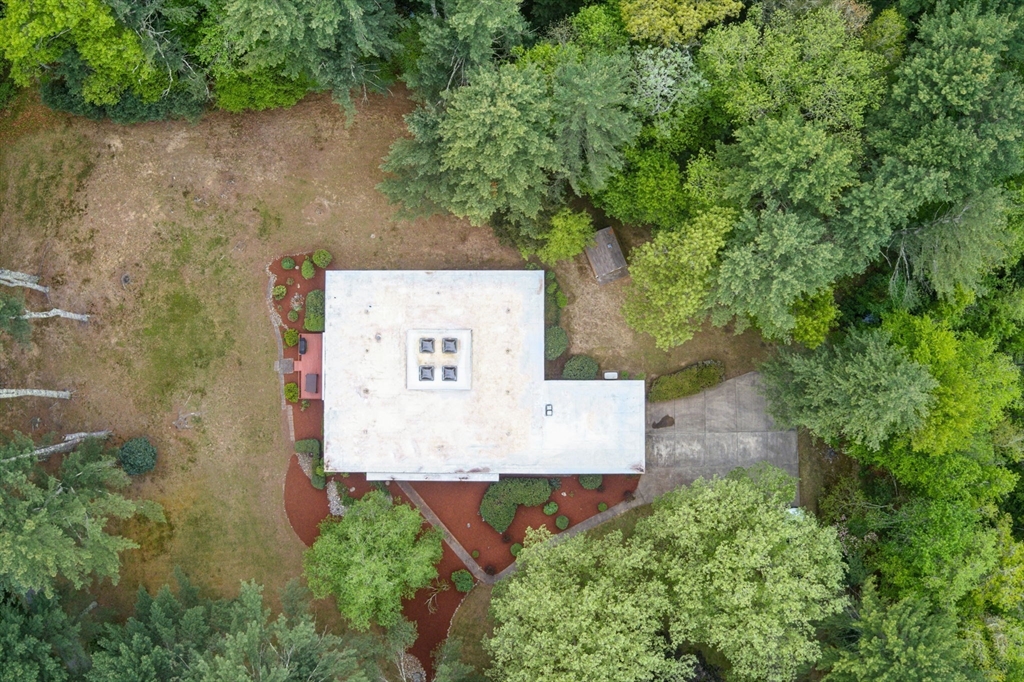 709 Walnut Plain Rd