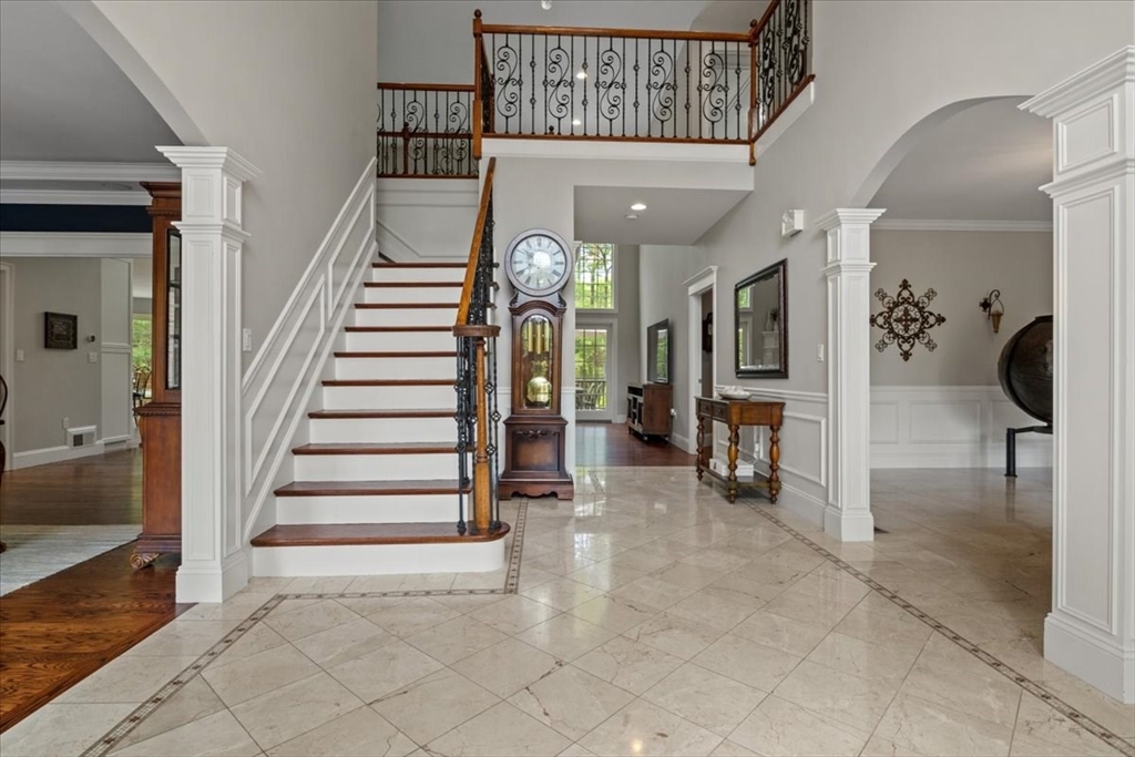 38 Lenox Dr