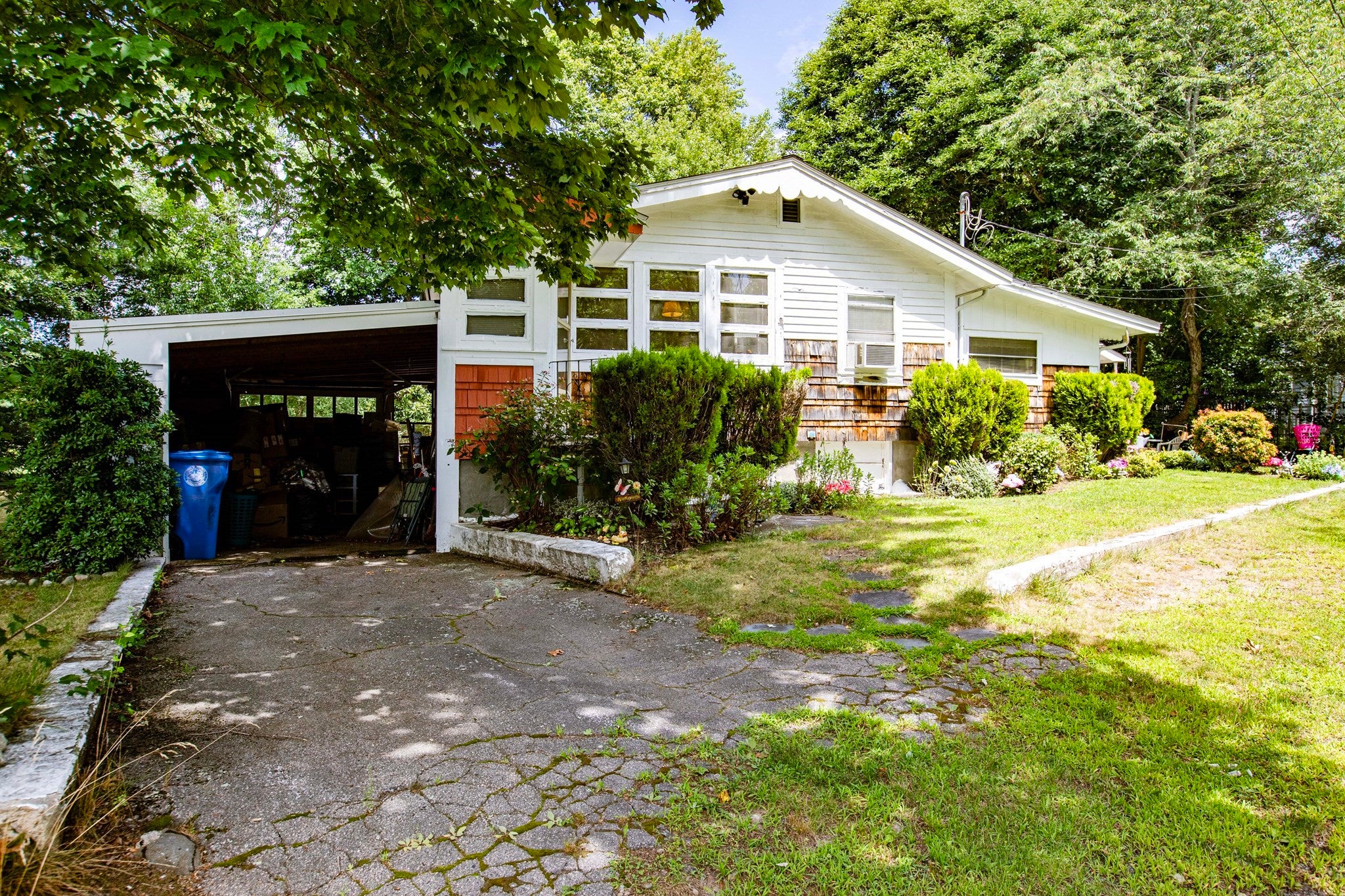 19 Carver St