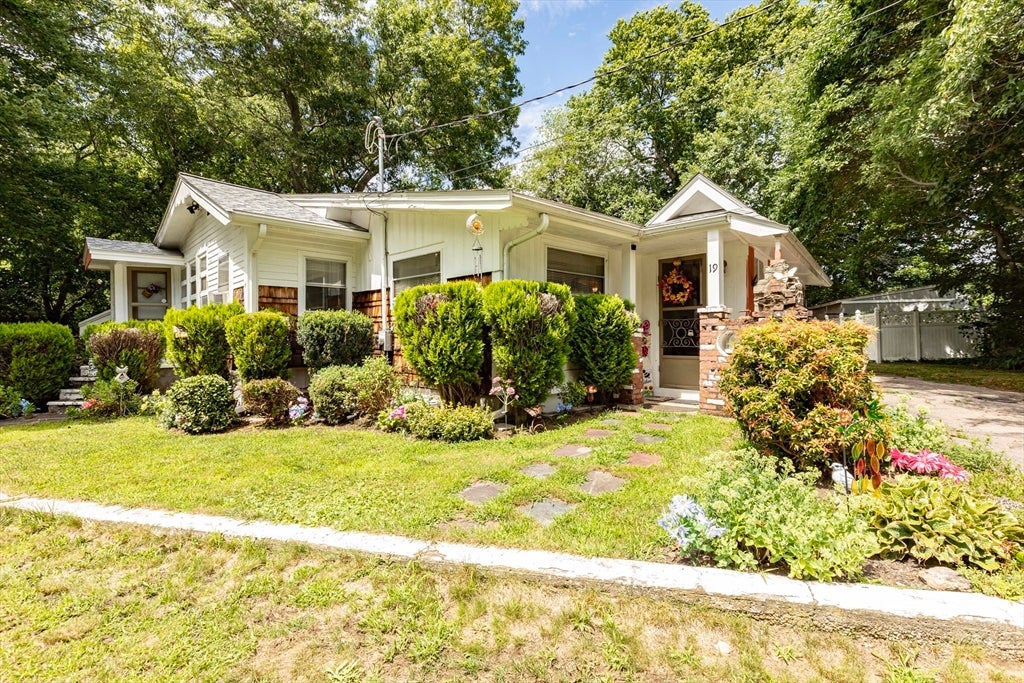 19 Carver St, Whitman, MA, 19 Carver St, Whitman, MA Photo #1