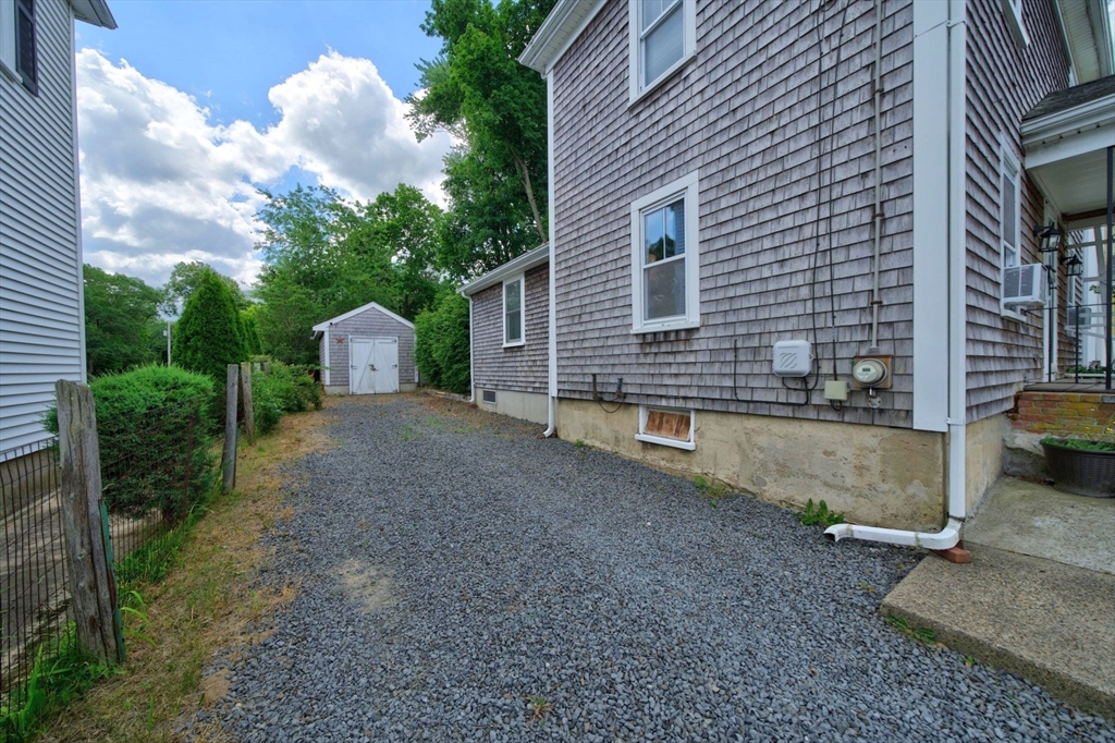 28 Smiths Ln