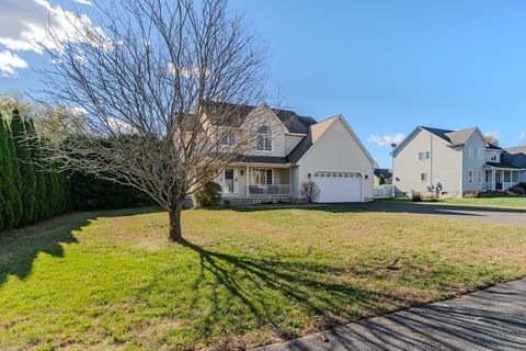 16 Bayberry Dr Easthampton MA 01027