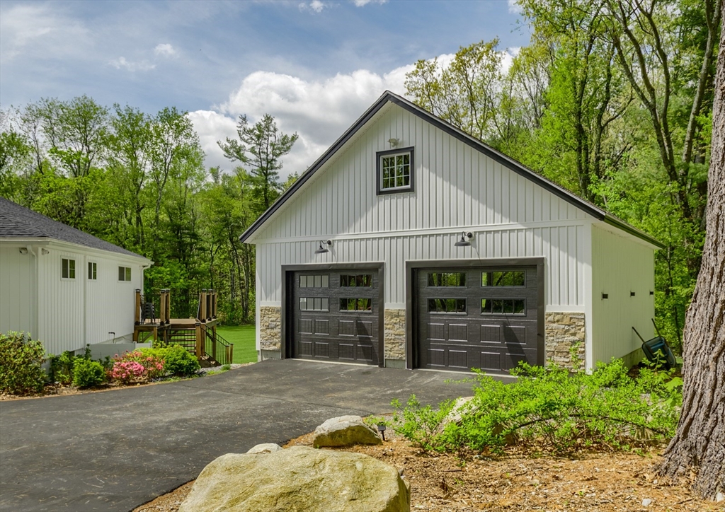20 Mixter Rd