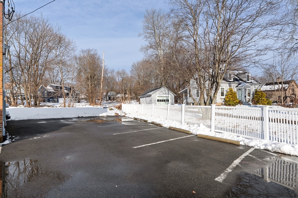 249 West Main Street 1