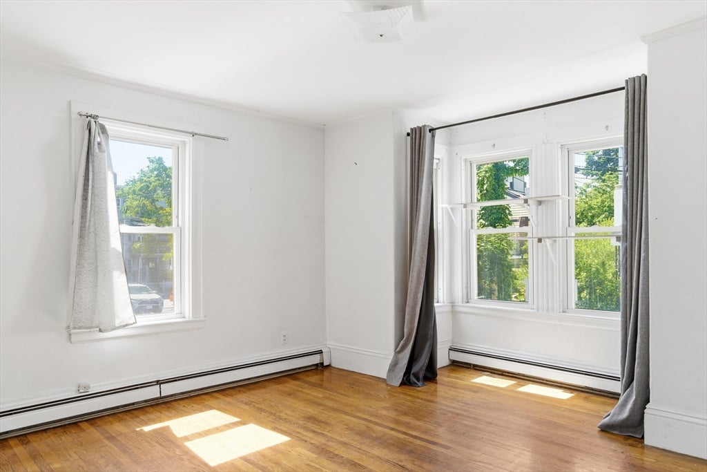 8 Parker Pl