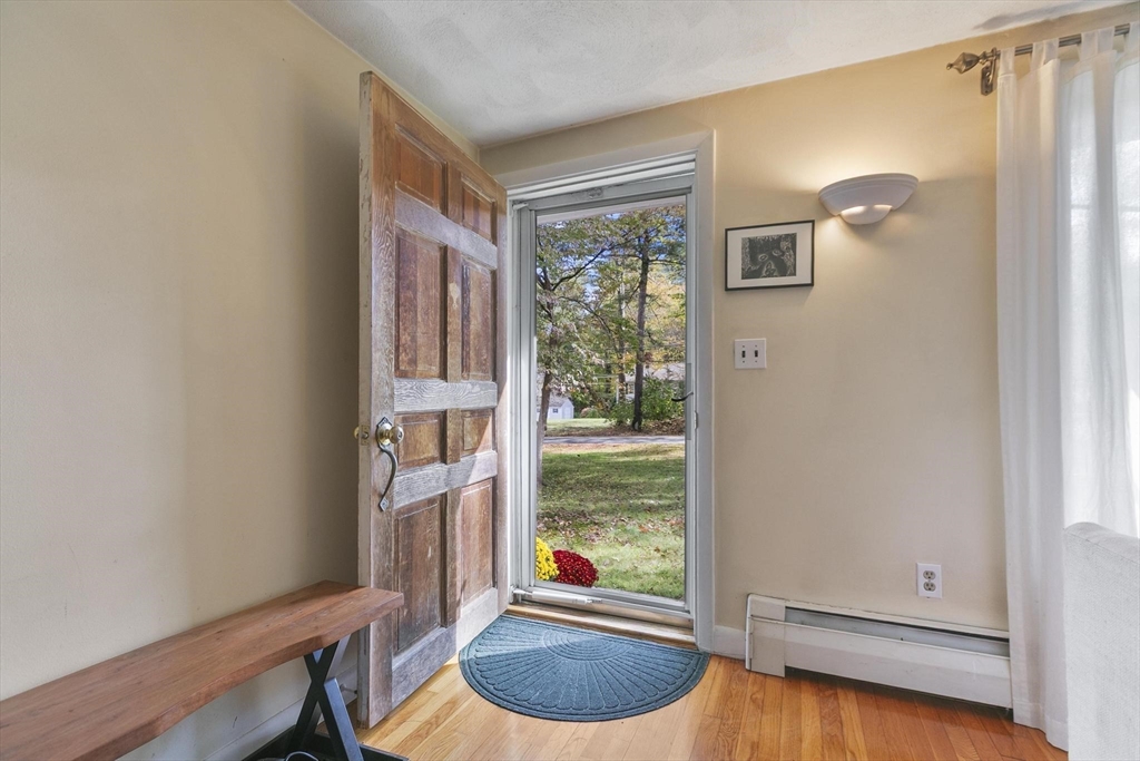 220 Red Acre Rd