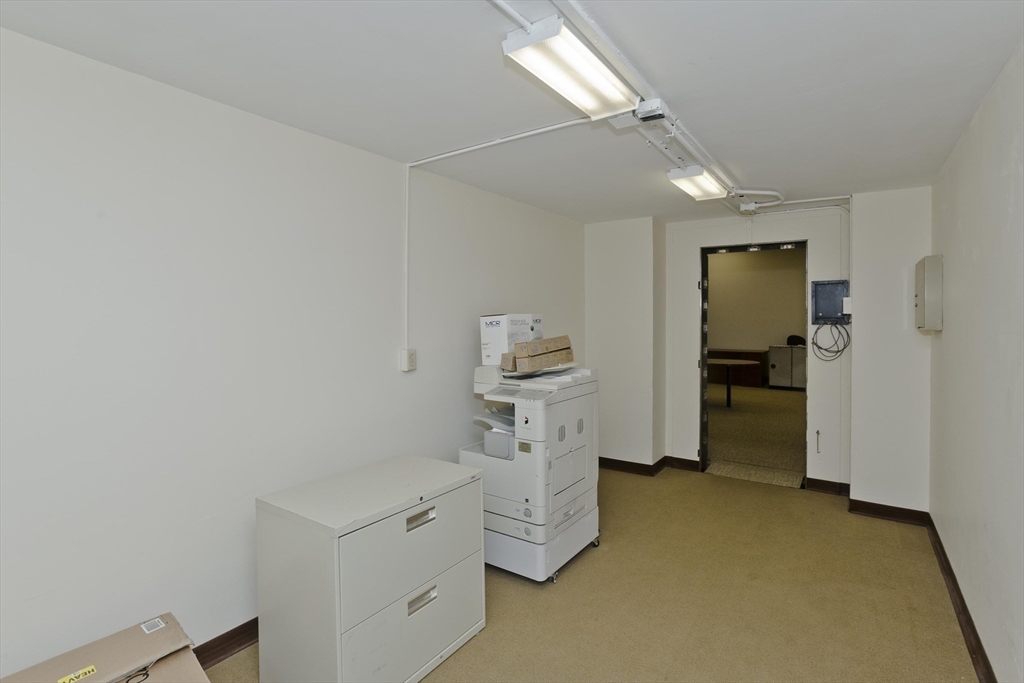 West Springfield, Massachusetts 01089, United States, ,Residential,Active,196533