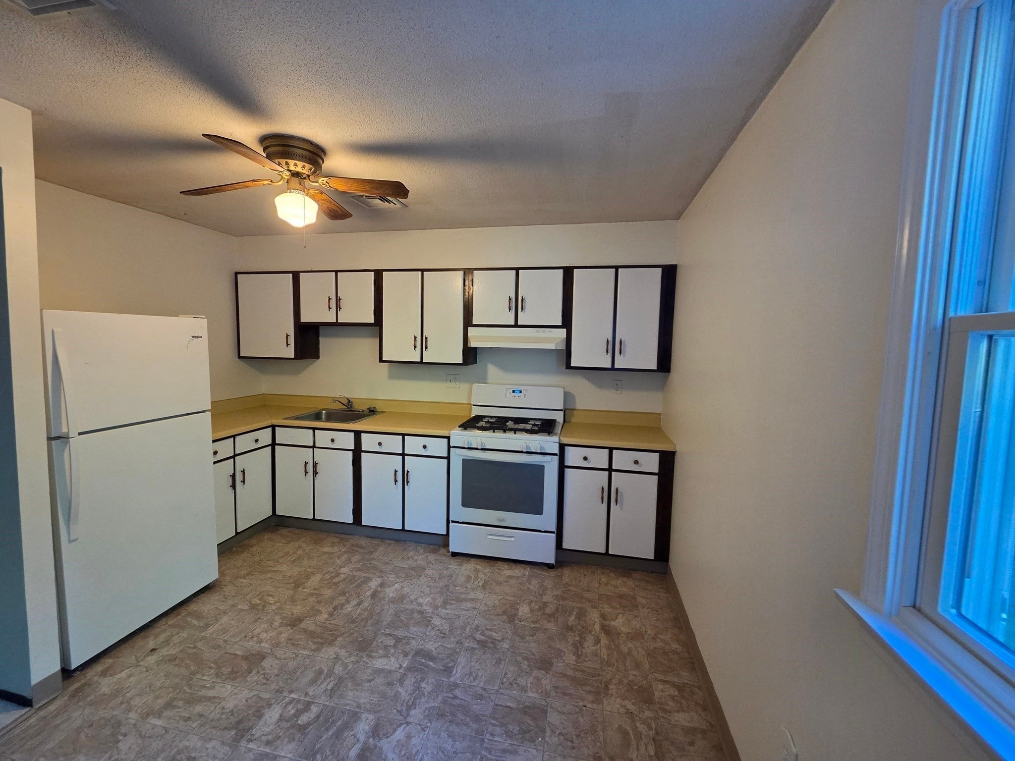 1 Northridge Rd #B, Beverly, MA, 1 Northridge Rd #B, Beverly, MA Photo #15