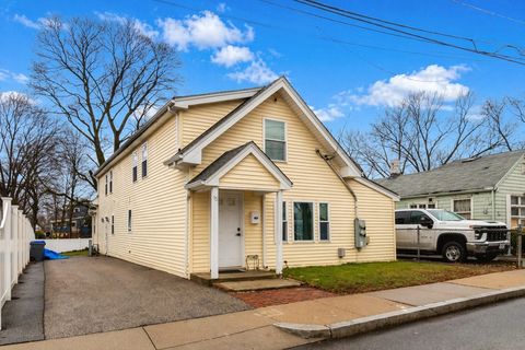 Photo of 15 Buckingham St #2, Boston, MA 02136 (MLS # 73497613)