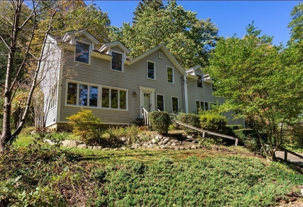 139 Water St