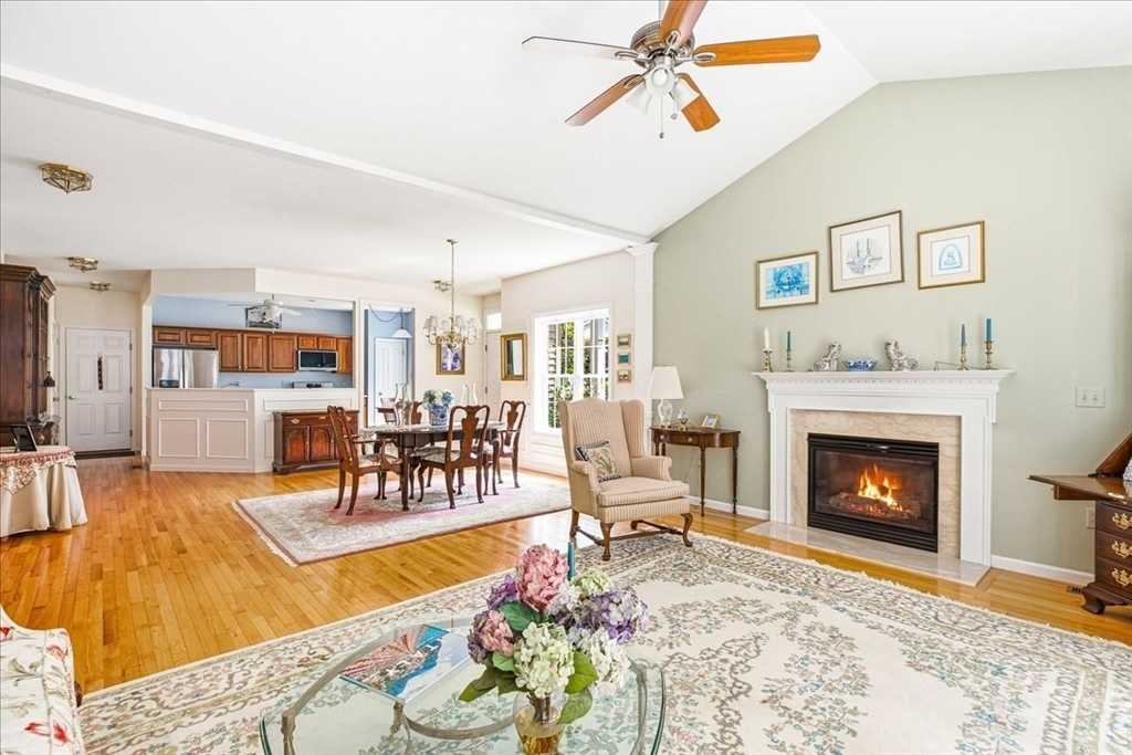 9 Madison Reach