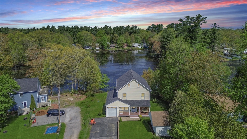 8 Dulcies Point Rd