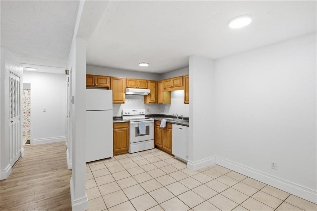 976 Plain ST #54, Marshfield, MA Photo #20