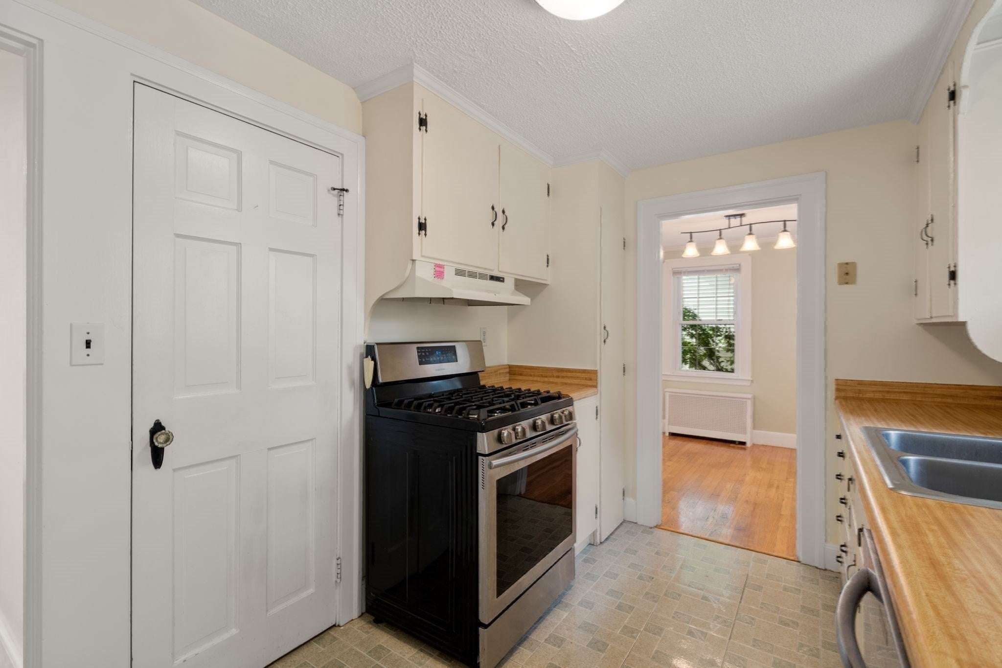 12 Arch Street, Framingham, MA, 12 Arch Street, Framingham, MA Photo #12