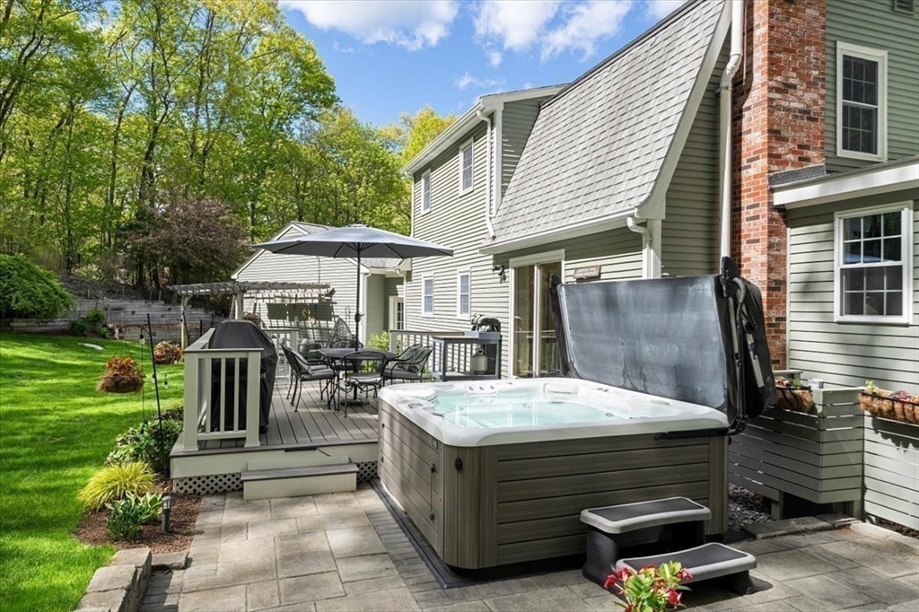9 Running Brook Cir, Ashland, MA, 9 Running Brook Cir, Ashland, MA Photo #28