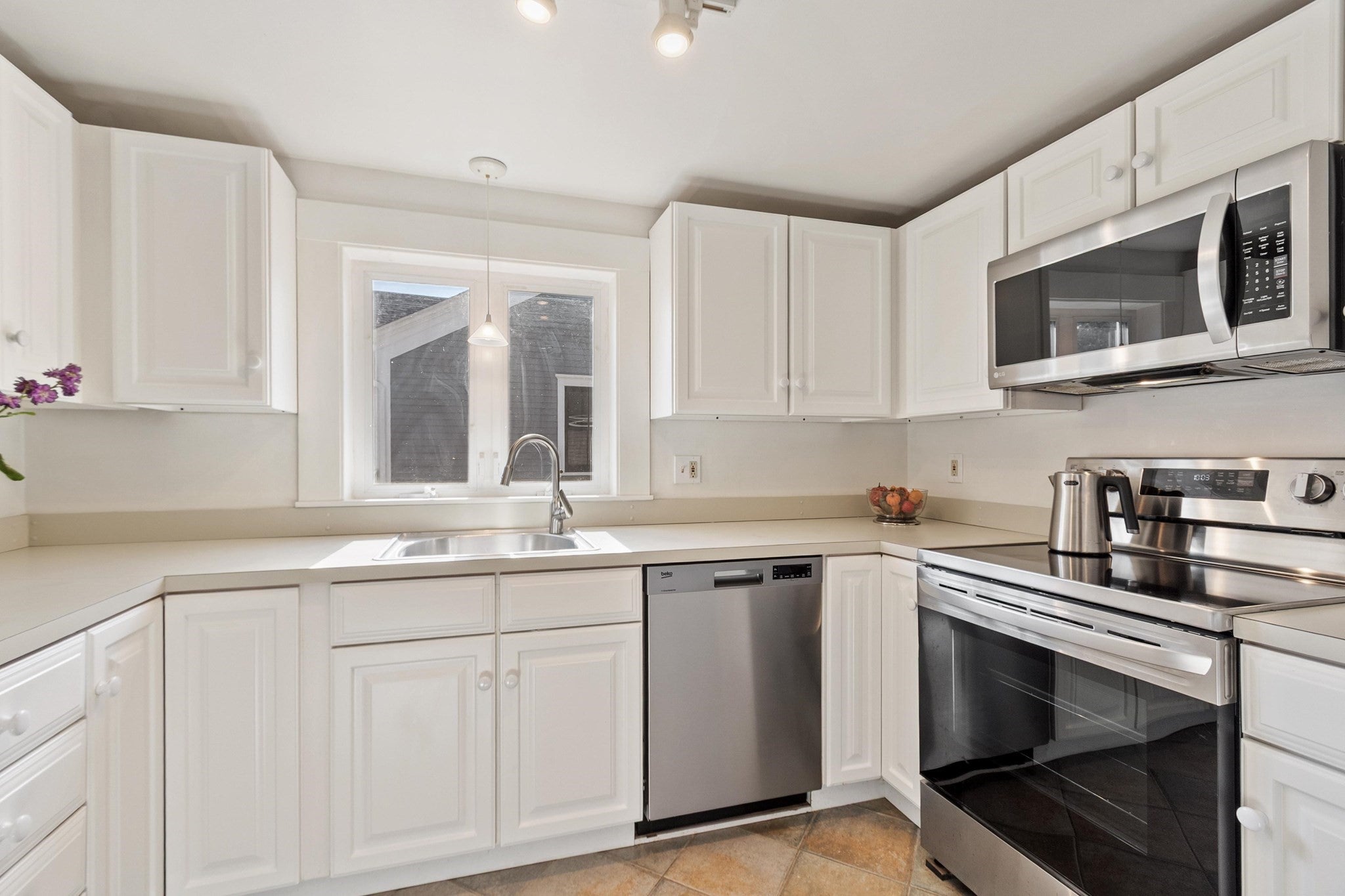 7 Thoreau Court #7, Concord, MA, 7 Thoreau Court #7, Concord, MA Photo #12