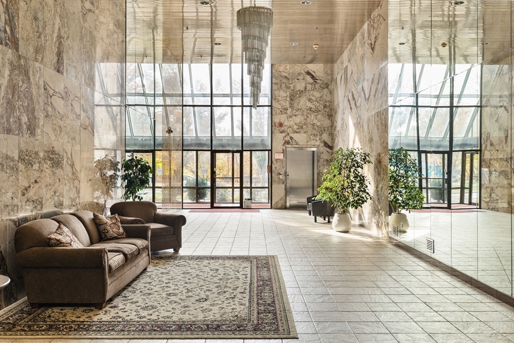 2500 Mystic Valley Pkwy 907