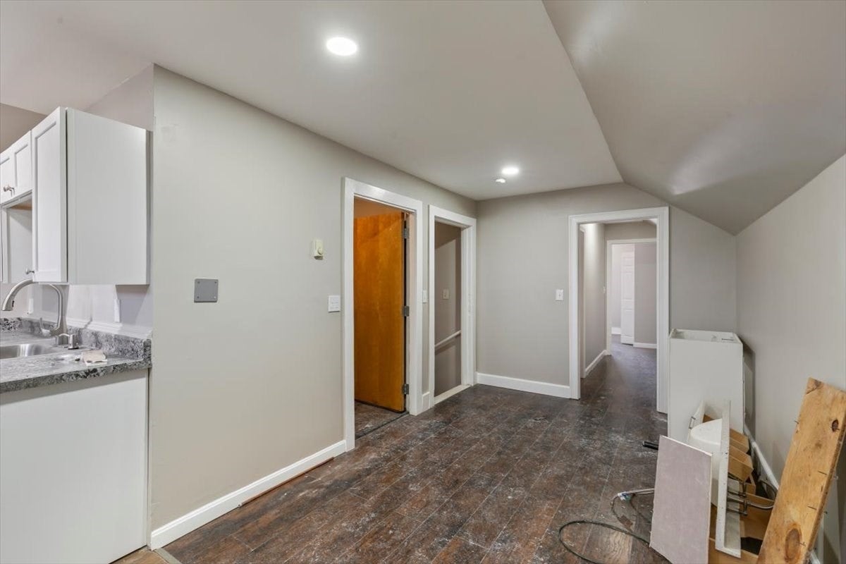 31 Garfield St, Lawrence, MA, 31 Garfield St, Lawrence, MA Photo #14