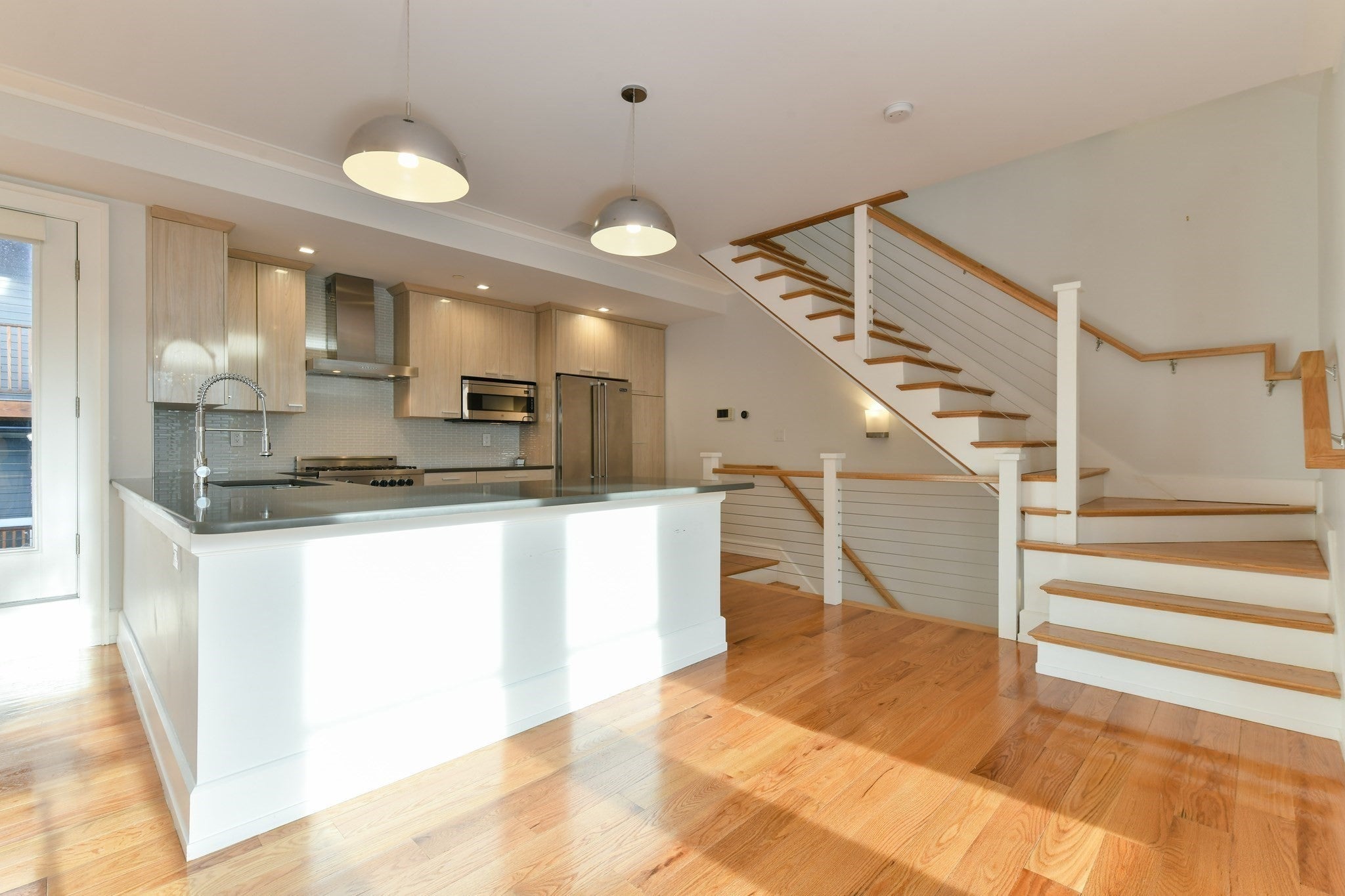 166 Gold St #166, Boston, MA, 166 Gold St #166, Boston, MA Photo #4