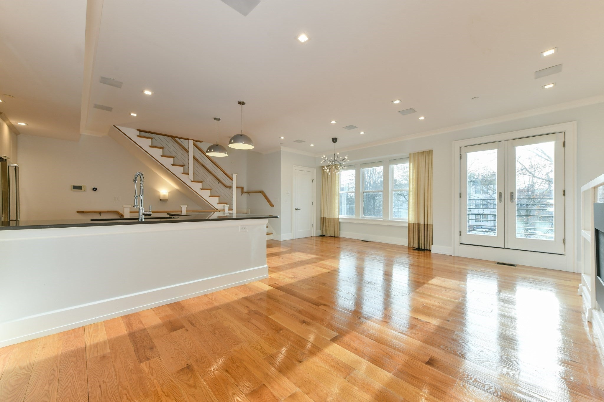 166 Gold St #166, Boston, MA, 166 Gold St #166, Boston, MA Photo #8