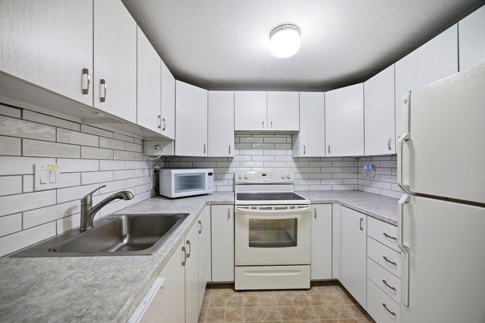 362 Granville Road #217, Westfield, MA, 362 Granville Road #217, Westfield, MA Photo #6