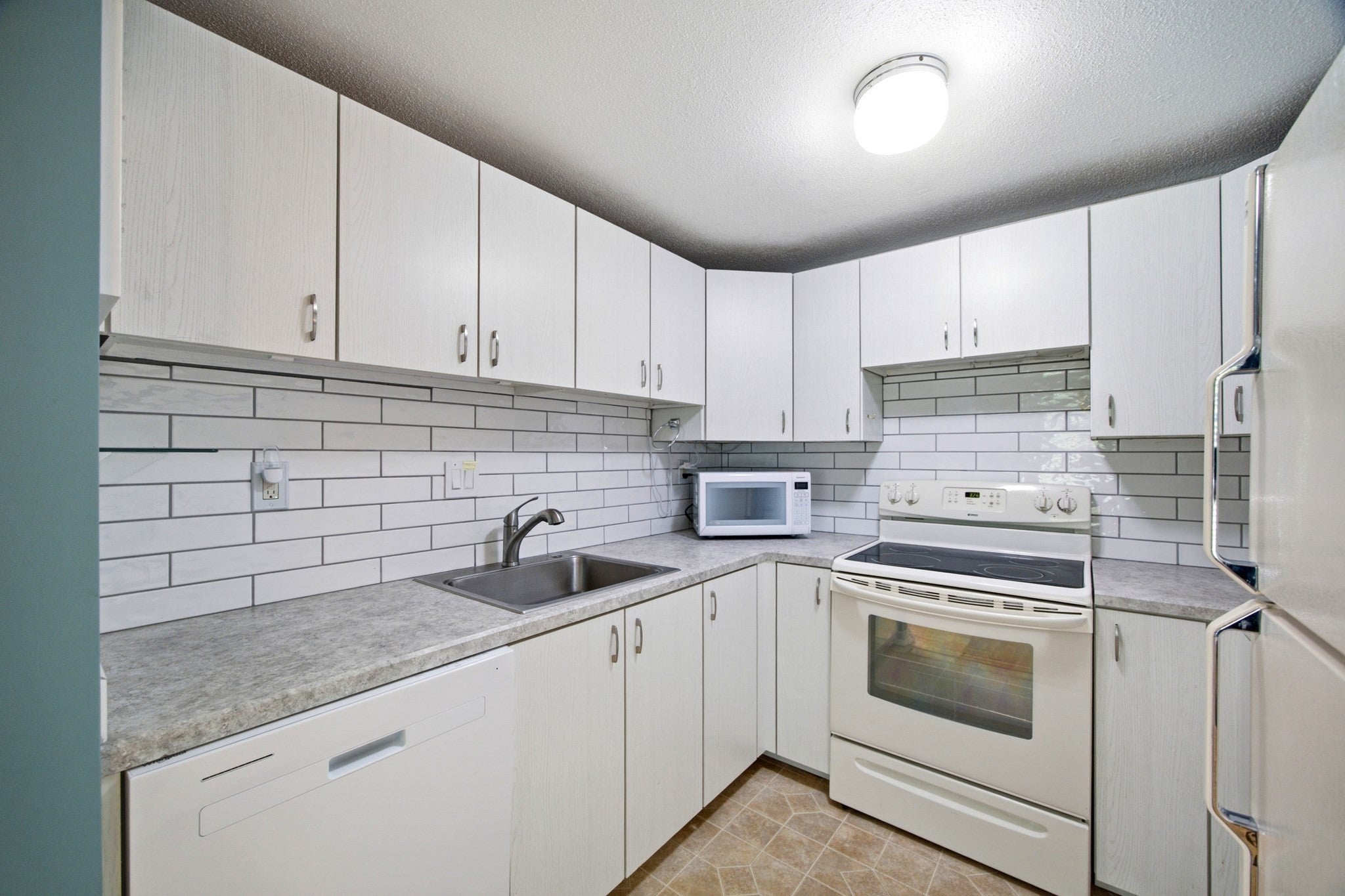 362 Granville Road 217