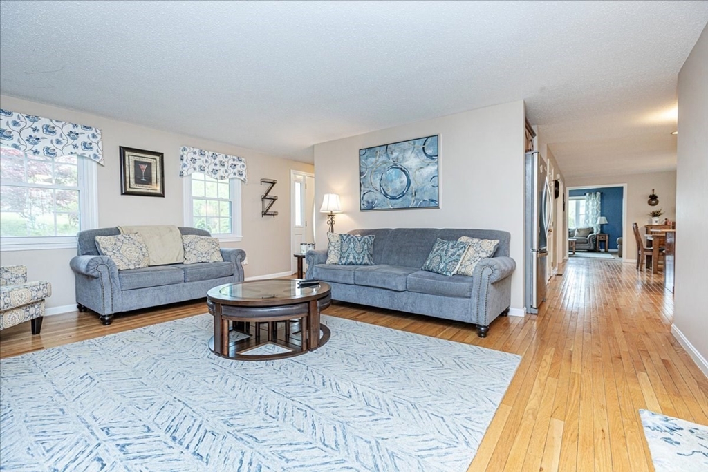 126 Betty Ann Ln